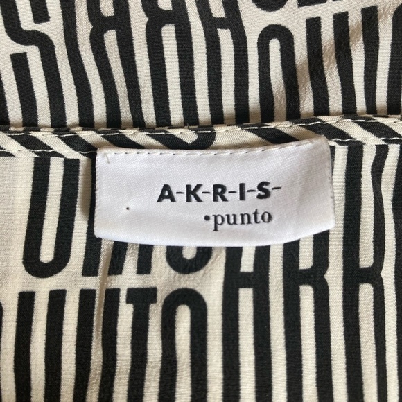 Akris Punto Mulberry Silk Letter-Print Blouse Long Sleeves - Picture 13 of 16